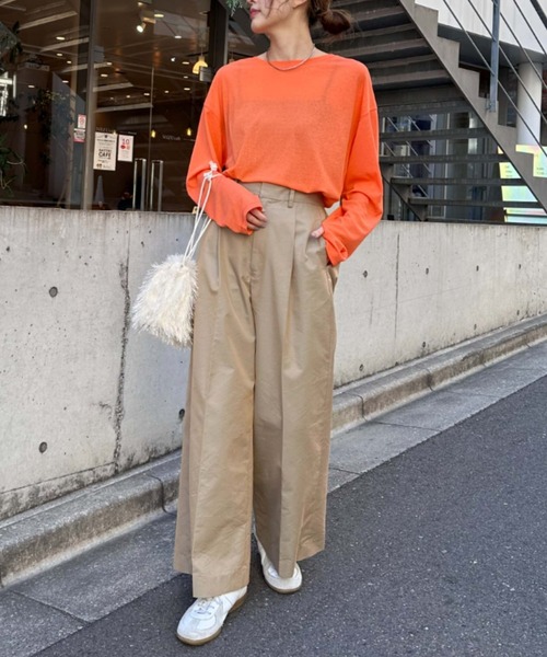 CIAOPANIC TYPY（チャオパニックティピー）の「≪お気に入り登録数17万人突破≫【17色展開】サイドスリットシアートップス（Tシャツ/カットソー・レディース・ホワイト/ピンク/ブラック/スカイブルー/オレンジ/グレー/イエロー/ライム/レッド/ブルー/ローズ/ネイビー/サーモンピンク/バーガンディー/カーキ/ベージュ/イエロー系その他・ONE SIZE）」の21枚目の写真