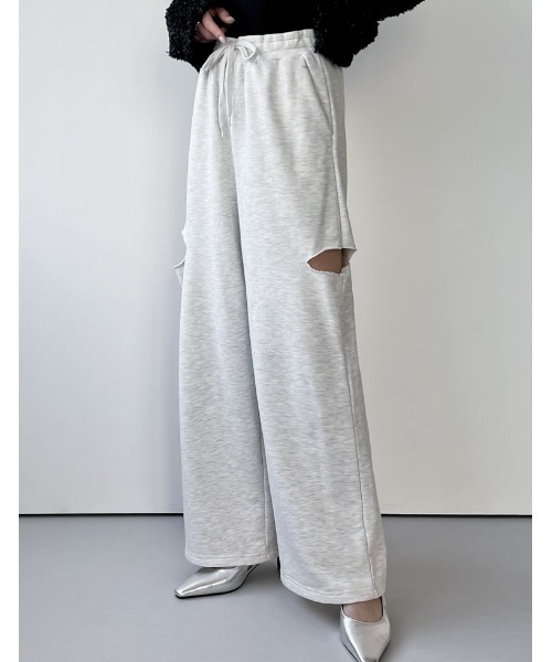 Re:EDIT（リエディ）の「[2024SS COLLECTION][低身長サイズ有]裏毛サイドスリットイージーパンツ（その他パンツ・レディース・ホワイト/オートミール/ブラック/チャコールグレー/グレー・SHORT/MEDIUM/LARGE）」の5枚目の写真