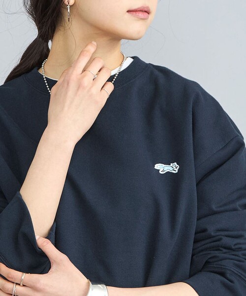 PENNEYS(ぺニーズ)の「PENNEYS(ぺニーズ)別注インレイワイドクルーネックスウェット(スウェット・レディース・オフホワイト/ライトグレー/ネイビー/ダークグレー/ロイヤルブルー・M/L)」の4枚目の写真