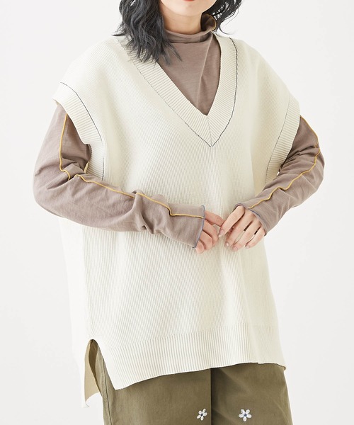 CUBE SUGAR(キューブシュガー)の「スポンディッシュニットVネックベスト(ベスト・レディース・ホワイト/ネイビー/ホワイト×ネイビー/レッド/イエロー・M)」の2枚目の写真