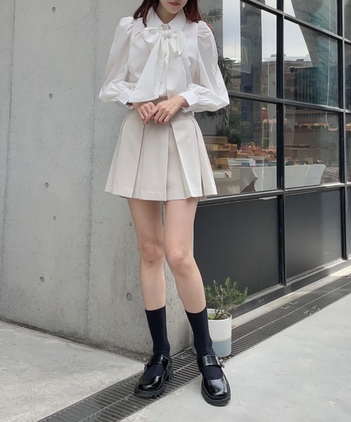 one way(ワンウェイ)の「ワイドプリーツミニスカート(スカート・レディース・ブラック/ベージュ/グレー・FREE)」の16枚目の写真