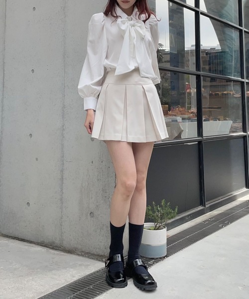 one way(ワンウェイ)の「ワイドプリーツミニスカート(スカート・レディース・ブラック/ベージュ/グレー・FREE)」の15枚目の写真