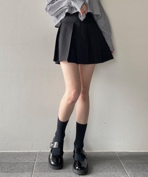 one way(ワンウェイ)の「ワイドプリーツミニスカート(スカート・レディース・ブラック/ベージュ/グレー・FREE)」の8枚目の写真