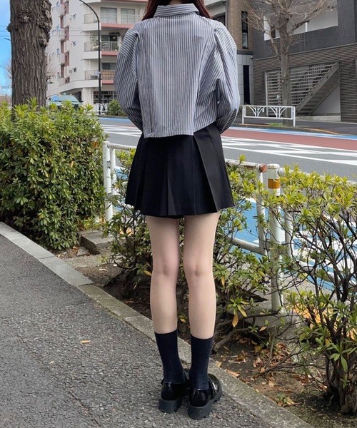 one way(ワンウェイ)の「ワイドプリーツミニスカート(スカート・レディース・ブラック/ベージュ/グレー・FREE)」の4枚目の写真