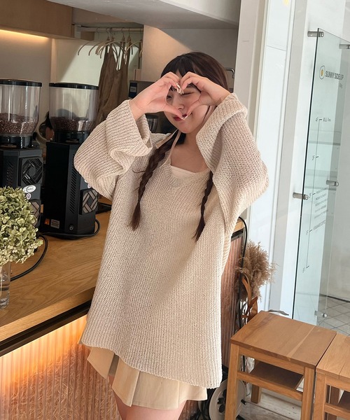 RiLi（リリ）の「肩開きVネックニット【RL】（ニット/セーター・レディース・ベージュ・FREE）」の3枚目の写真