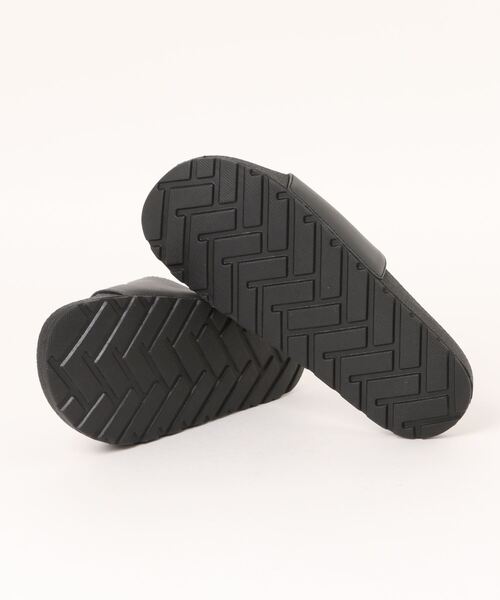 RVCA（ルーカ）の「【オンライン限定】RVCA メンズ RVCA SPORT SLIDE サンダル 【2024年春夏モデル】/ルーカシャワーサンダル（サンダル・メンズ・ブラック/ブラック×ホワイト・6/7/8/9/10）」の4枚目の写真