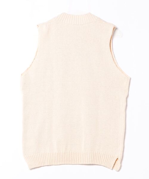 TONE SELECT GOODS(トーンセレクトグッズ)の「urbanfemine./Vネックニットベスト U7212(ベスト・レディース・ブラック/ブラウン/アイボリー/ベージュ・MEDIUM/LARGE/X-LARGE/XX-LARGE)」の16枚目の写真