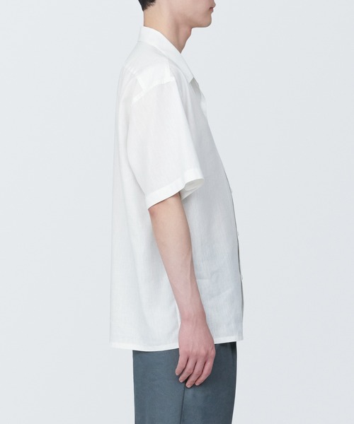 無印良品（ムジルシリョウヒン）の「紳士　ヘンプ混半袖シャツ（シャツ/ブラウス・メンズ・グリーン/ホワイト/ブラウン系1/ブラック・XL/L/S/XS）」の6枚目の写真