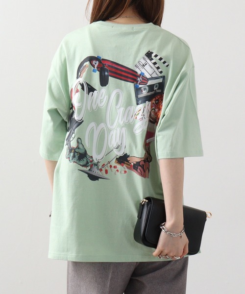 RE730（アールイーセブンサーティー）の「BIG printed short sleeve T-shirt / プリントBIG半袖Tシャツ unisex（Tシャツ/カットソー・メンズ・ホワイト/ブラック系その他/ブラック系その他2/グリーン系その他2/ホワイト系その他/チャコール/グリーン系その他/ホワイト系その他2/ブラック・M/L）」の21枚目の写真