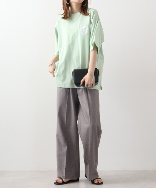RE730（アールイーセブンサーティー）の「BIG printed short sleeve T-shirt / プリントBIG半袖Tシャツ unisex（Tシャツ/カットソー・メンズ・ホワイト/ブラック系その他/ブラック系その他2/グリーン系その他2/ホワイト系その他/チャコール/グリーン系その他/ホワイト系その他2/ブラック・M/L）」の12枚目の写真