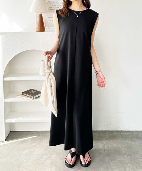 Donna Karan ベルト付きラップ風ワンピース セール】前後2WAYジップデザインVネックワンピース（ワンピース