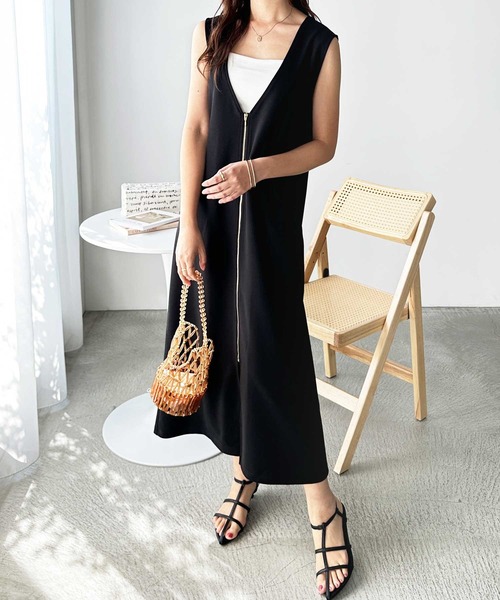 Donna Karan Vネックルーシュシースワンピース Vネック ノースリーブニットワンピース｜JENNE(ジェンヌ)公式