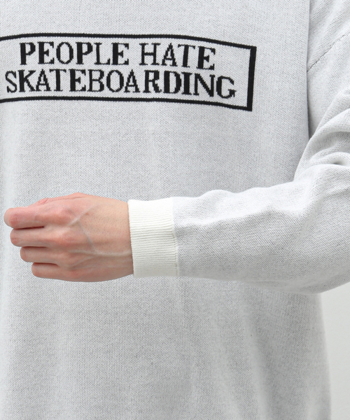 TIGHTBOOTH PRODUCTION（タイトブースプロダクション）の「TBPR / タイトブースプロダクション PEOPLE HATE SKATE SWT（スウェット・メンズ・ホワイト/ブラック・LARGE/MEDIUM）」の10枚目の写真