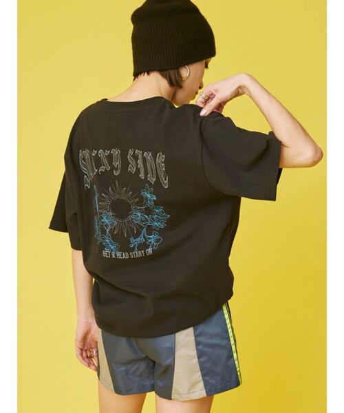 EVRIS（エヴリス）の「SUNNY SIDE BIG Tシャツ（Tシャツ/カットソー・レディース・ブラック/グレー/グリーン/ホワイト・FREE）」の19枚目の写真