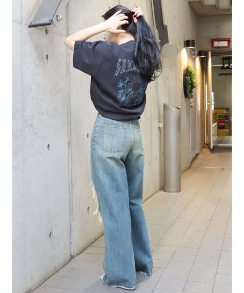 EVRIS（エヴリス）の「SUNNY SIDE BIG Tシャツ（Tシャツ/カットソー・レディース・ブラック/グレー/グリーン/ホワイト・FREE）」の8枚目の写真