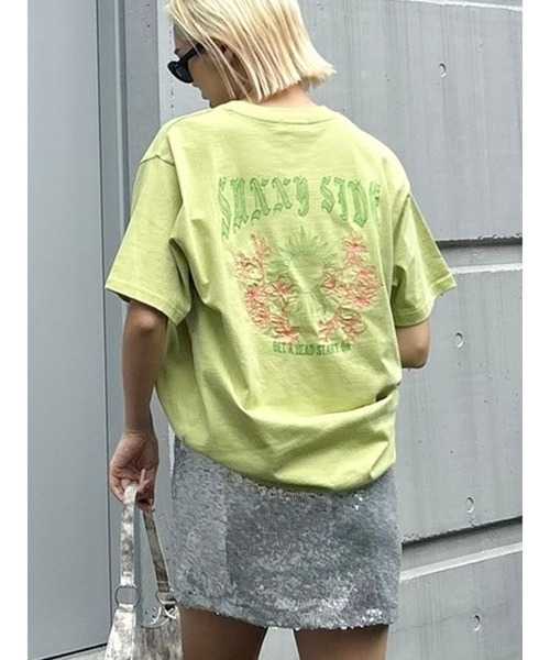 EVRIS（エヴリス）の「SUNNY SIDE BIG Tシャツ（Tシャツ/カットソー・レディース・ブラック/グレー/グリーン/ホワイト・FREE）」の4枚目の写真
