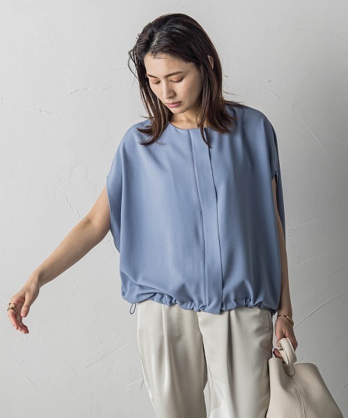 MAYSON GREY(メイソングレイ)の「eggシルエットドロストヘムジョーゼットブラウス(シャツ/ブラウス・レディース・ブルー/ブラック/グレー・M)」の10枚目の写真