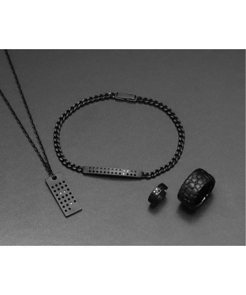 wjk（ダヴルジェイケイ）の「IVXLCDM ×wjk  croco pattern pinky ring（リング・メンズ・ブラック・9号/11号/13号）」の5枚目の写真