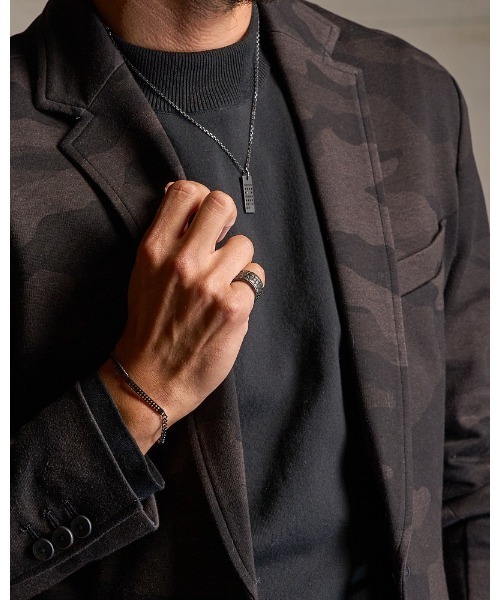 wjk（ダヴルジェイケイ）の「IVXLCDM ×wjk  croco pattern pinky ring（リング・メンズ・ブラック・9号/11号/13号）」の8枚目の写真