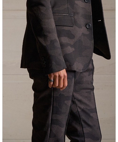 wjk（ダヴルジェイケイ）の「IVXLCDM ×wjk  croco pattern pinky ring（リング・メンズ・ブラック・9号/11号/13号）」の10枚目の写真