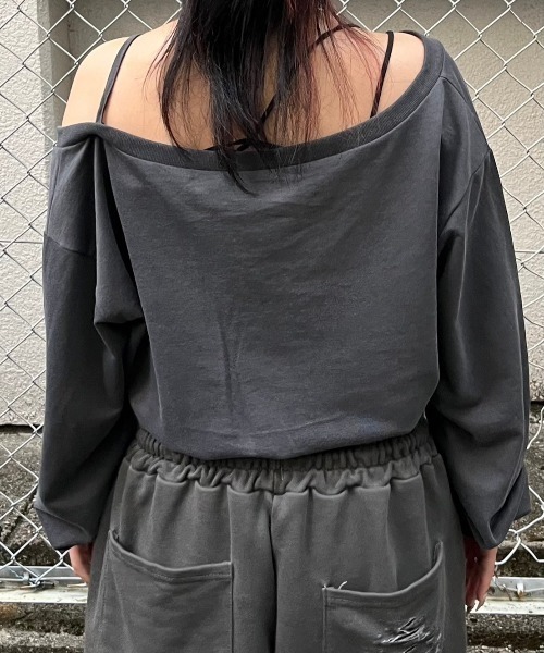 XU（エックスユー）の「【Never mind the XU】one shoulder sweat tops / 【ネバーマインド ザ エックスユー】ワンショルダー長袖スウェットトップス（スウェット・レディース・チャコール・ONE SIZE）」の12枚目の写真