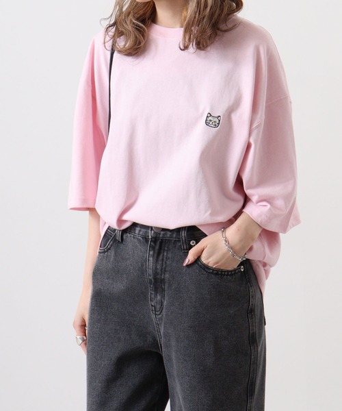 FUNALIVE(ファンアライブ)の「ワンポイントネコ刺繍 オーバーサイズ 半袖 Tシャツ(Tシャツ/カットソー・メンズ・ピンク/サックスブルー/ホワイト・L/M)」の13枚目の写真