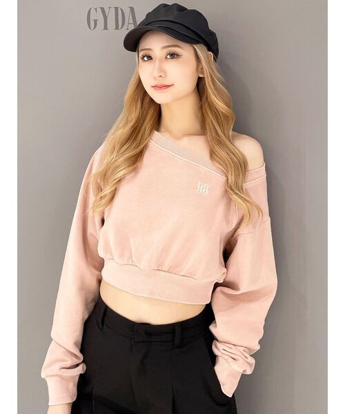 GYDA(ジェイダ)の「GYGYピグメントワンショルデザインショートスウェットトップス(スウェット・レディース・チャコールグレー/ピンク/アイボリー・FREE)」の3枚目の写真