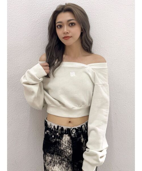 GYDA(ジェイダ)の「GYGYピグメントワンショルデザインショートスウェットトップス(スウェット・レディース・チャコールグレー/ピンク/アイボリー・FREE)」の2枚目の写真