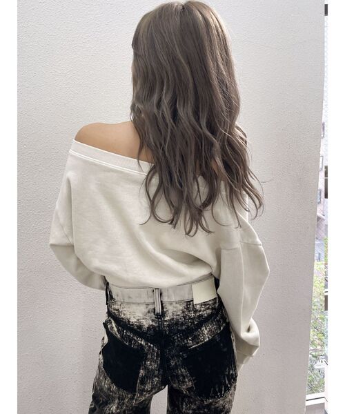 GYDA(ジェイダ)の「GYGYピグメントワンショルデザインショートスウェットトップス(スウェット・レディース・チャコールグレー/ピンク/アイボリー・FREE)」の10枚目の写真