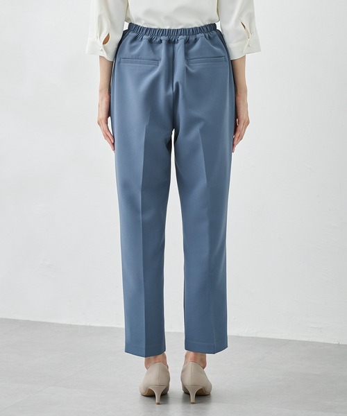 Honeys(ハニーズ)の「【ストレッチ/ウォッシャブル/イージーケア】美ージーテーパードパンツ(スラックス・レディース・ネイビー/ベージュ/ブラック/チャコールグレー/グレイッシュブルー・M/S/3L/LL/L/SS)」の7枚目の写真