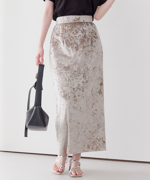 Andemiu（アンデミュウ）の「ベロアカットIラインスカート135800（スカート・レディース・ブラック/ベージュ/ブルー・FREE）」の3枚目の写真