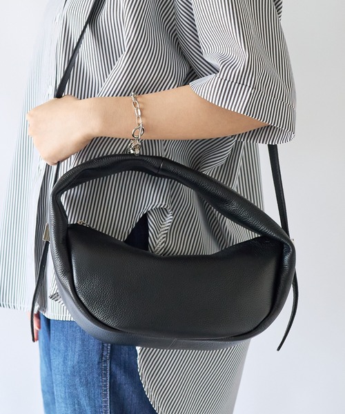 story.（ストーリー）の「【story.(ストーリー)】/ハーフムーンレザーバッグ（ハンドバッグ・レディース・ブラック/ホワイト・FREE）」の22枚目の写真