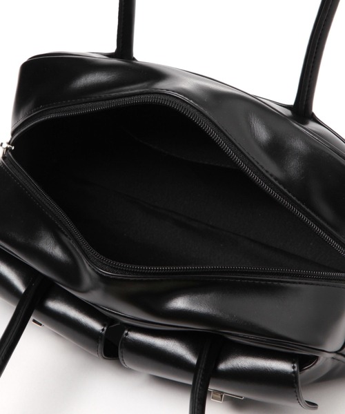 LAKOLE（ラコレ）の「フロントポケット横長バッグ / 132244（ハンドバッグ・レディース・オフホワイト/ブラック/ブラウン・FREE）」の9枚目の写真