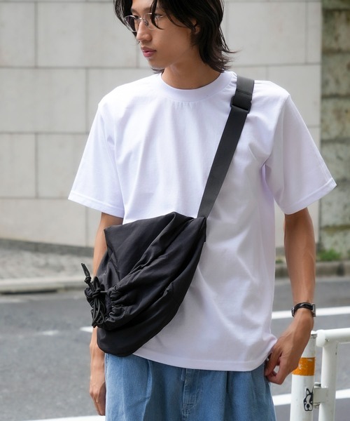 BEN DAVIS（ベンデイビス）の「【BEN DAVIS/ベンデイビス】ナイロンドローストショルダーバッグ BDW-8357（ショルダーバッグ・メンズ・ブラック/カーキ/オフホワイト/ベージュ・FREE）」の6枚目の写真