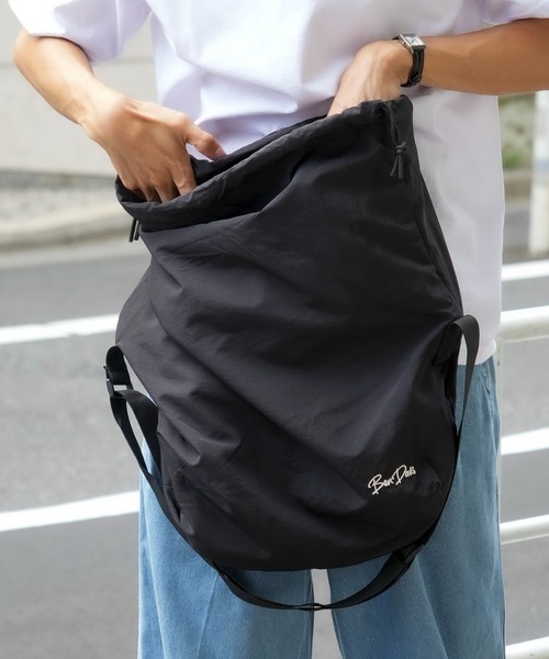 BEN DAVIS（ベンデイビス）の「【BEN DAVIS/ベンデイビス】ナイロンドローストショルダーバッグ BDW-8357（ショルダーバッグ・メンズ・ブラック/カーキ/オフホワイト/ベージュ・FREE）」の9枚目の写真