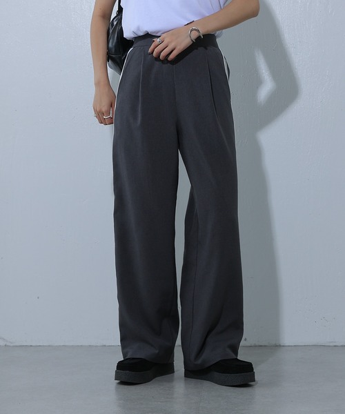 COLONY 2139（コロニートゥーワンスリーナイン）の「ドライストレッチイージーラインパンツ（その他パンツ・レディース・グレー/ブラック・FREE）」の3枚目の写真