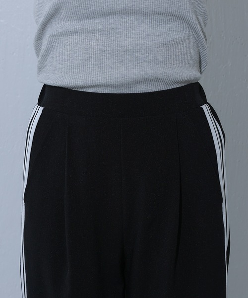 COLONY 2139（コロニートゥーワンスリーナイン）の「ドライストレッチイージーラインパンツ（その他パンツ・レディース・グレー/ブラック・FREE）」の19枚目の写真