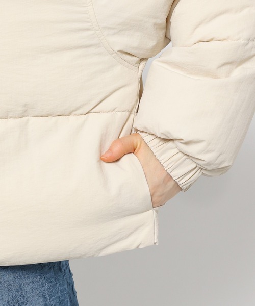 mysty woman(ミスティウーマン)の「中綿ショートブルゾン 126028(ブルゾン・レディース・ライトカーキ/アイボリー/ブラック・FREE)」の21枚目の写真