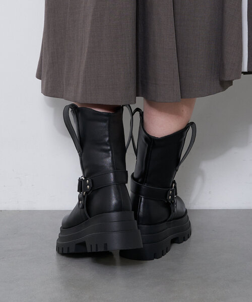 CIAOPANIC(チャオパニック)の「【WEB限定】超厚底エンジニアブーツ(ブーツ・レディース・ブラック・SMALL/MEDIUM/LARGE/X-LARGE)」の4枚目の写真