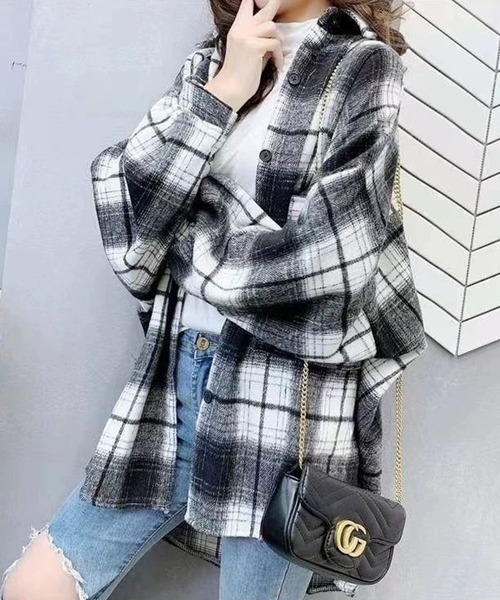 SpRay（スプレイ）の「フェイクウールチェックシャツ（シャツ/ブラウス・レディース・ホワイト/ブラウン/グレー/ネイビー/アイボリー・FREE）」の2枚目の写真