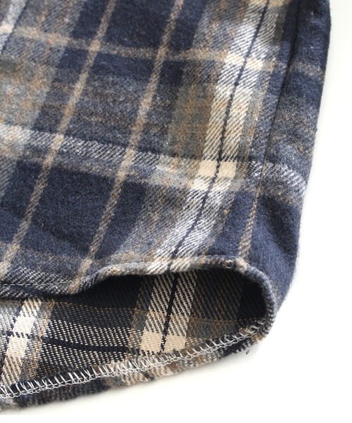 SpRay（スプレイ）の「フェイクウールチェックシャツ（シャツ/ブラウス・レディース・ホワイト/ブラウン/グレー/ネイビー/アイボリー・FREE）」の17枚目の写真