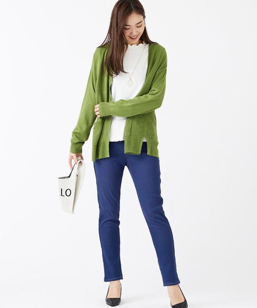 BELLUNA PLUS（ベルーナ）の「裏ベロアストレッチデニムパンツ６８丈（デニムパンツ・レディース・ブラック/インディゴブルー/ブルー/ブラック系2・SMALL/MEDIUM/LARGE/X-LARGE）」の18枚目の写真