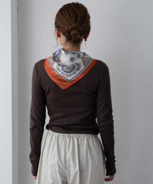 URBAN RESEARCH Sonny Label（アーバンリサーチサニーレーベル）の「『UR TECH』蓄熱ベーシックロングTシャツ（Tシャツ/カットソー・レディース・チャコールグレー/ブラウン/オフホワイト・FREE）」の18枚目の写真