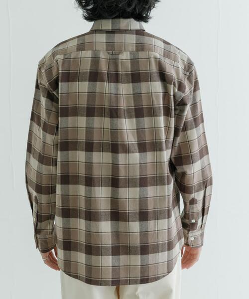 URBAN RESEARCH（アーバンリサーチ）の「『UR TECH』『蓄熱』起毛レギュラーシャツ（シャツ/ブラウス・メンズ・ベージュ/ネイビー/オフホワイト/ブルー系その他・SMALL/MEDIUM/LARGE）」の11枚目の写真