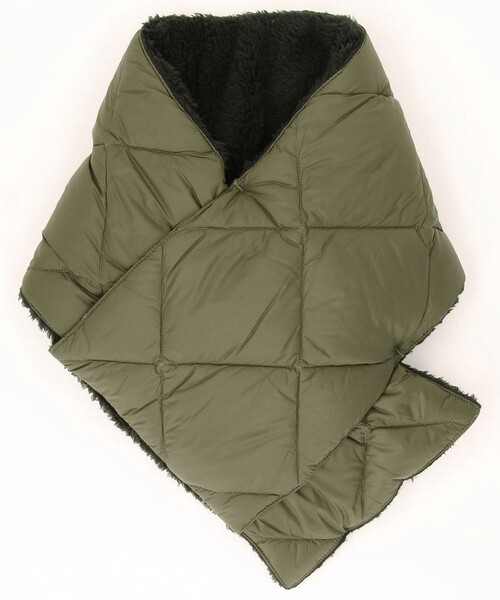 FREAK'S STORE(フリークスストア)の「TAION/タイオン 限定展開 CITY RV DOWN SCARF / シティ リバーシブル ダウンマフラー / TAION-R201CI(マフラー・メンズ・ブラック/オリーブ・フリ-)」の2枚目の写真