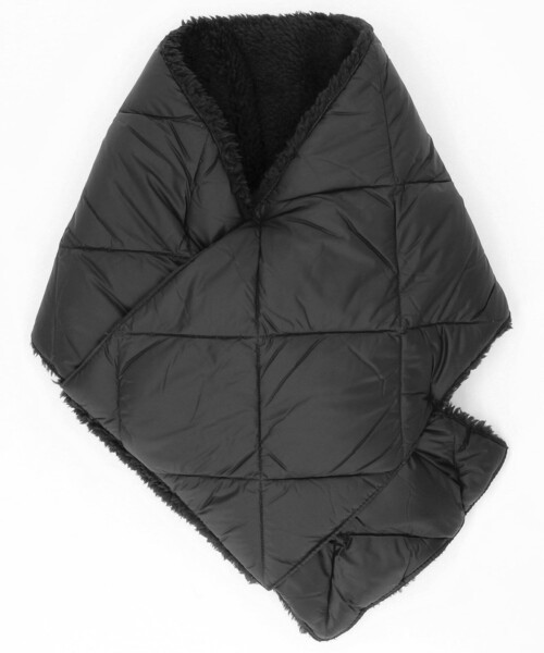 FREAK'S STORE(フリークスストア)の「TAION/タイオン 限定展開 CITY RV DOWN SCARF / シティ リバーシブル ダウンマフラー / TAION-R201CI(マフラー・メンズ・ブラック/オリーブ・フリ-)」の3枚目の写真