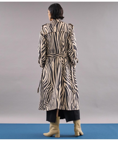 Settimissimo（セッティミッシモ）の「ITALY スエードタッチ アニマルプリント トレンチコート ロング（トレンチコート・レディース・ベージュ/キャメル・FREE）」の9枚目の写真