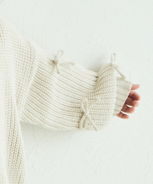 pairmanon（ペアマノン）の「袖リボンモチーフ ニット プルオーバー（ニット/セーター・キッズ・アイボリー/ピンク/ベージュ・M/S/XS/L）」の6枚目の写真