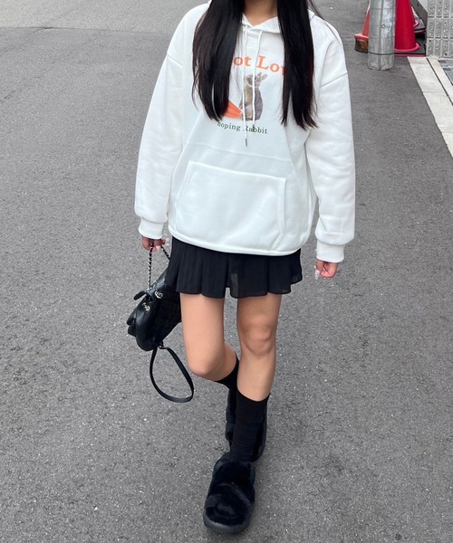 merrylatte(メリーラテ)の「キャロットデザインパーカー(パーカー・レディース・ホワイト・MEDIUM/LARGE)」の2枚目の写真
