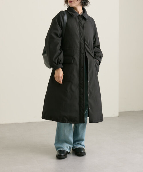 ブラックモッズコート イアパピヨネ　SUMi STYLE ear PAPILLONNER（イアパピヨネ）の「西川アップサイクルダウンコート